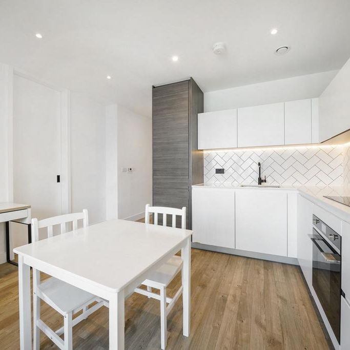 Studio to rent - Photo 1