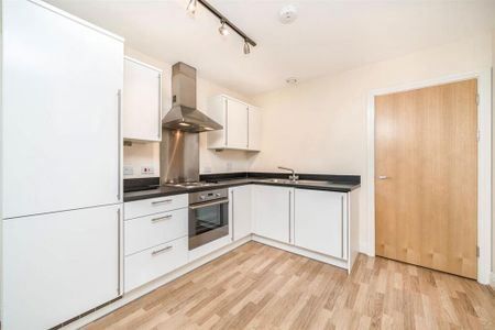 1 bedroom flat to rent - Photo 3