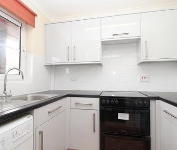 2 bedroom apartment to rent - Photo 3