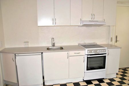 Li. Sct. Hans Gade - Foto 4