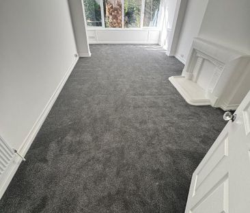 3 bedroom flat to rent - Photo 1