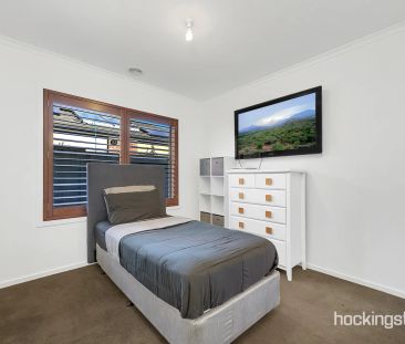 GREAT FAMILY HOME IN WOLLERT - Photo 6