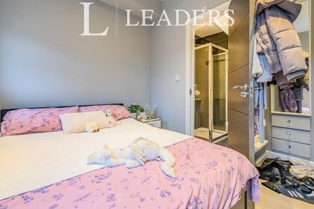 4 bedroom house to rent - Photo 2