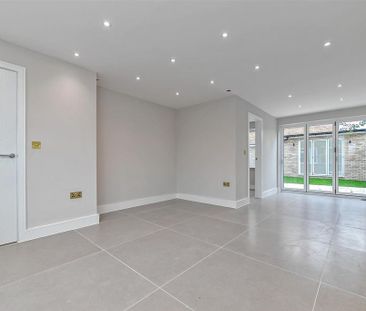 4 bedroom house to rent - Photo 4