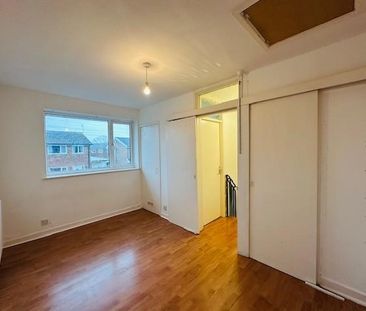 2 bedroom property to rent - Photo 3