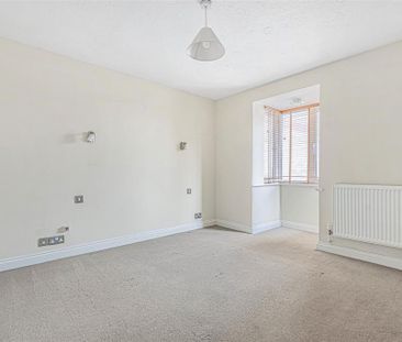 3 bedroom townhouse to rent - Photo 4