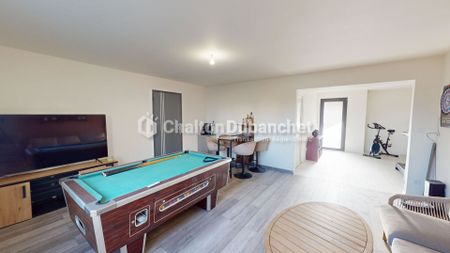 Location Maison 7 pièces 185m² - Photo 4