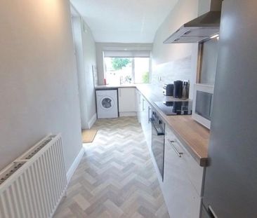 4 bedroom house to rent - Photo 1