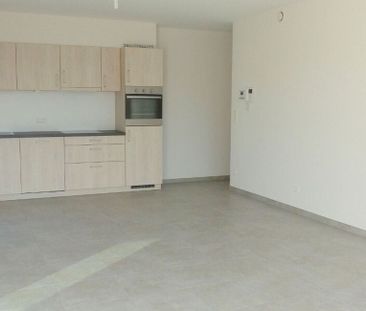 Appartement te huur in Zonhoven voor € 950 met 2 slaapkamers - Photo 2