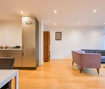2 bedroom flat to rent - Photo 4