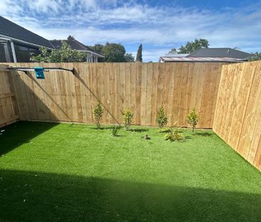 SUNNYVALE, 3 BEDROOMS - Photo 3