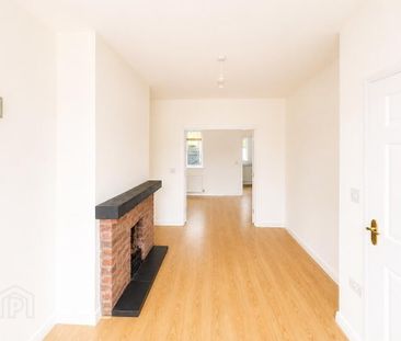 105 Railway Street, Comber, BT23 5HQ - Photo 2