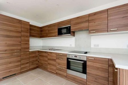 Ferdinand Court, Catford, SE6 - Photo 4