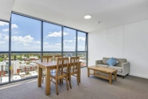 GREAT LOCATION WITH STYLISH, MODERN, AND FURNISHED APARTMENT WITH EXCEPTIONAL LIFESTYLE - Photo 1