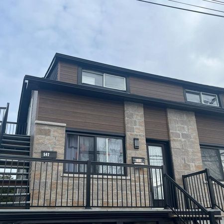 5 ½ à Louer | Rue Mirelle (Laval) | Disponible 15 Décembre - Photo 3