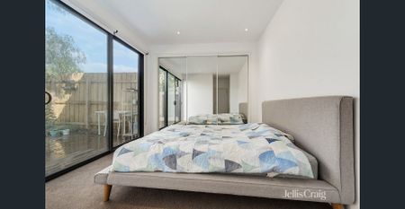 Modern Luxury - Photo 3