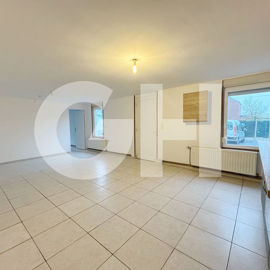 Appartement de Plain-pied avec parking F2 (53 m²) à louer à JEUMONT - Photo 1