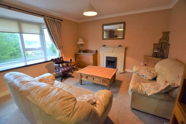 2 Bedroom Apartment To Let - Photo 1