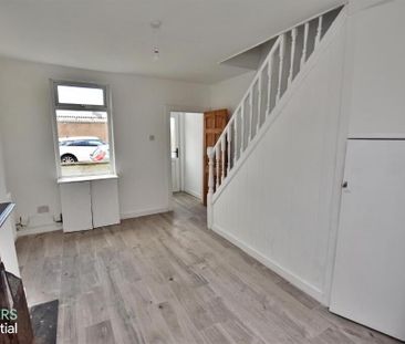 16 Greenville Street, Belfast, BT5 5AG - Photo 1