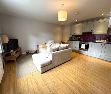 2 Bedroom Semi Detached House To Rent - Photo 3