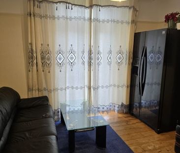 Room in a Shared House, Fieldend Road, SW16 - Photo 1