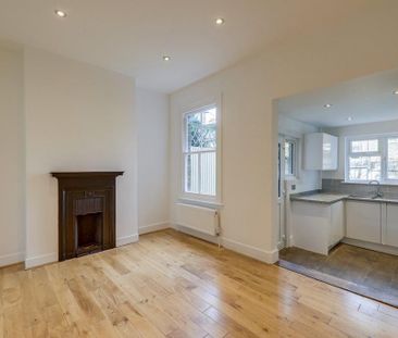 2 bedroom terraced house to rent - Photo 3