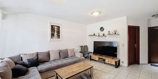 Appartement te huur in Jambes voor € 670 met 1 slaapkamer - Foto 1