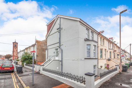 1 bedroom flat to rent - Photo 3