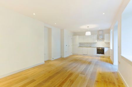 1 Bedroom Flat, Rupert Street, London, Greater London, Soho, W1D - Photo 2