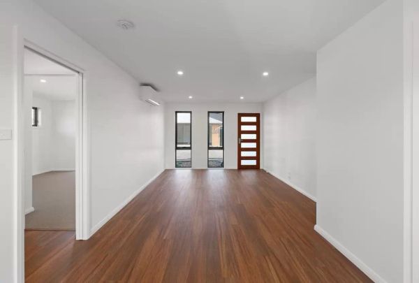 Living in Style - Photo 1