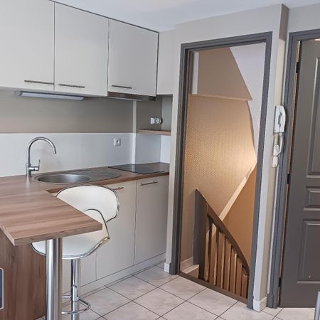 Location Appartement 1 pièce 18m² BLOIS 41000 - Photo 3