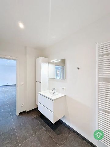 Volledig gerenoveerd gelijkvloers appartement in nostalgische ligging – De Mokker, Koekelare - Photo 5