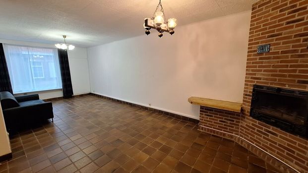 Ruime woning met 2 volwaardige slaapkamers in het charmante Watou. - Photo 1