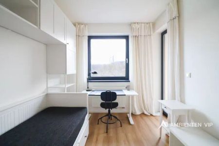 Pronájem nadstandardního vybaveného bytu 3+kk s balkónem a možností parkování přímo u domu - Photo 5