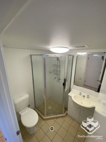 1 Bedroom $320.p.w. Ashmore - Photo 4