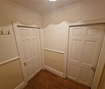 Church Lane, Thornhill, Dewsbury, West Yorkshire, WF12 - Photo 6