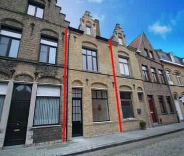 WONING MET 2 SLAAPKAMERS EN TERRAS IN CENTRUM - Photo 1