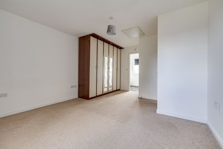 Standingwood Road, Ellesmere Port - Photo 3