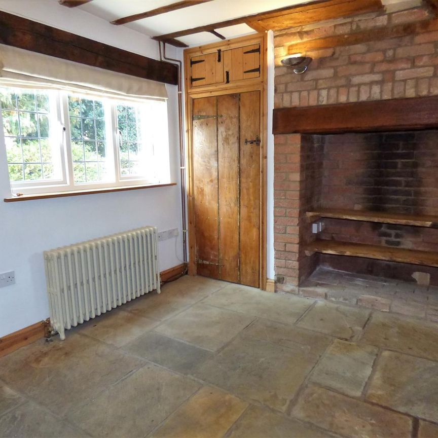 Church Walk, Wellesbourne - Photo 1