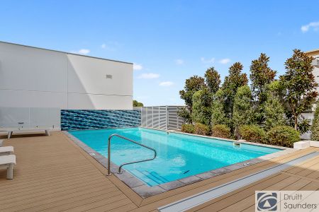 Gorgeous, modern ground floor apartment FIRST HOME OPEN SATRUDAY 11 APRIL AT 12.00pm SHARP! - Photo 2