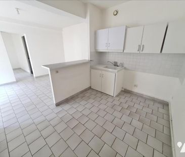 APPARTEMENT T2 - A LOUER - MONTOIRE/LOIR CENTRE - Photo 1