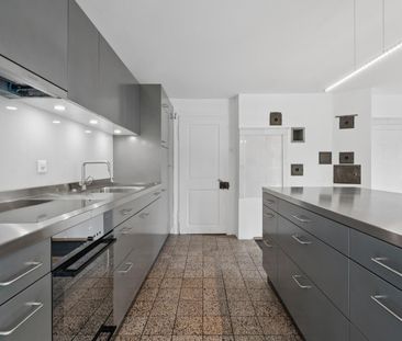 stillvoll sanierte 5.5-Zimmer-Wohnung - Photo 5