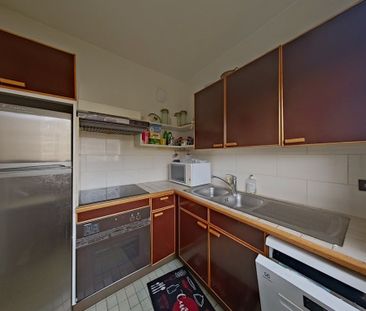 Location Appartement 1 pièce Meublé 32m² PARIS 17ème - Photo 4