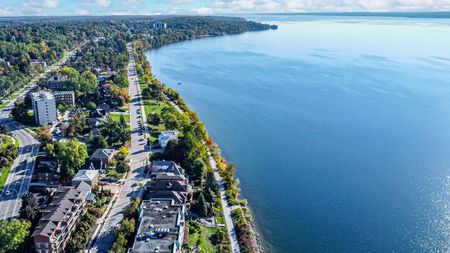 For Lease - 36 Kempenfelt Drive, Barrie, Ontario - Photo 4