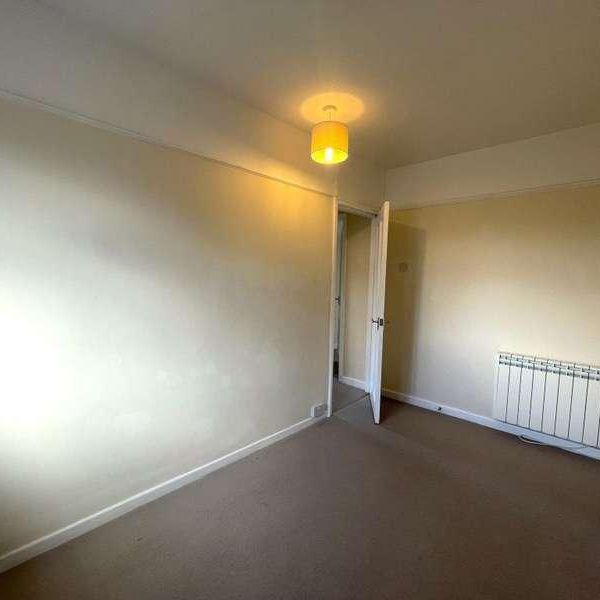 Bytham Road, Creeton, Lincs, NG33 - Photo 1