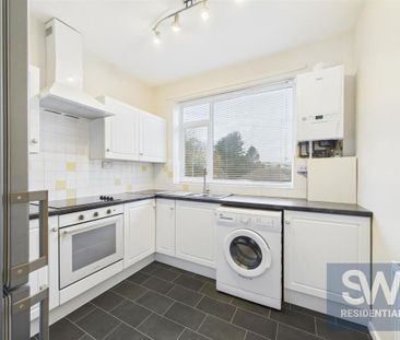 Studio to rent - Photo 6