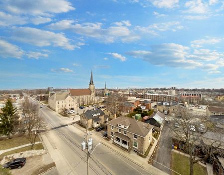 Cedar Towers Apartments - ALL INCLUSIVE - Photo 2