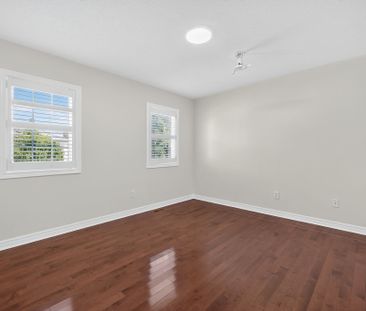 For Lease - 94 Destino Crescent, Vaughan, Ontario - Photo 6