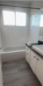 4 1/2 Longueuil pour le 1 nov. - Photo 4