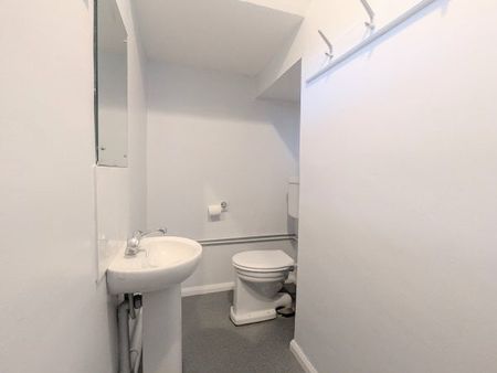 Reynolds Close, Cranfield, MK43 - Photo 4